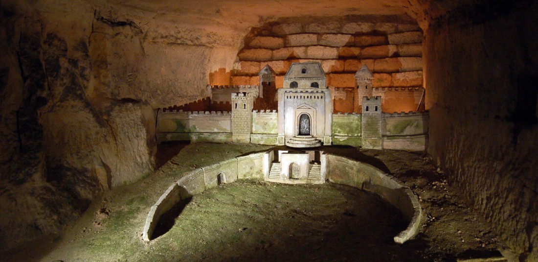 Парижките катакомби